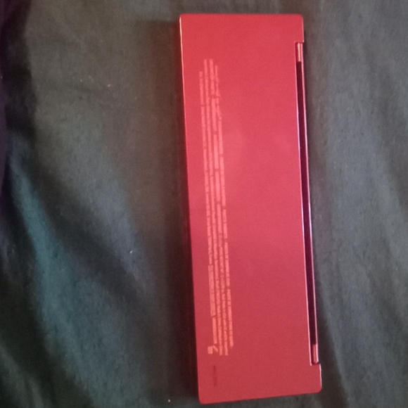 URBAN DECAY NAKED CHERRY PALETTE - Picture 3 of 3